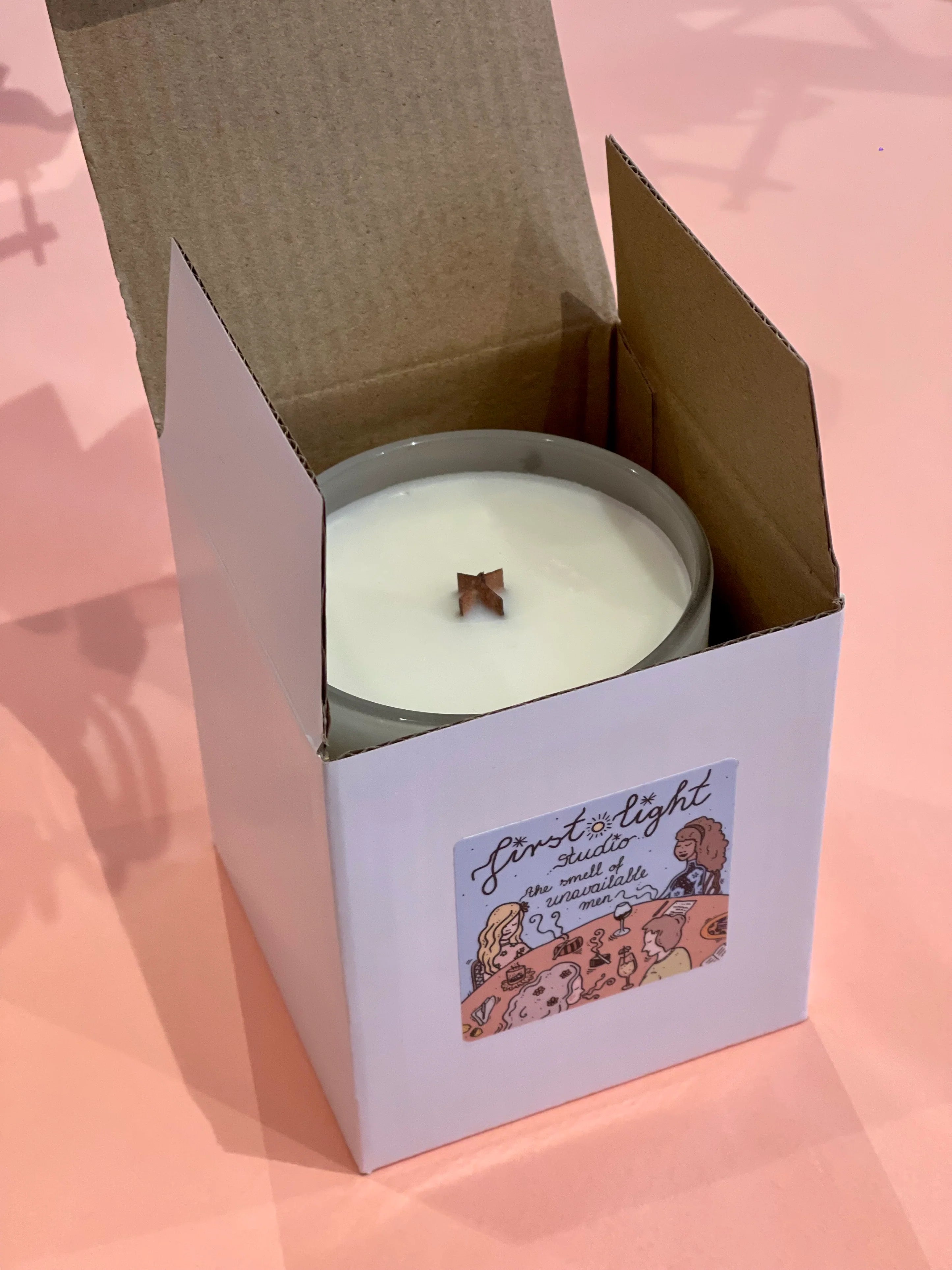 The smell of unavailable men" håndlagde duftlys