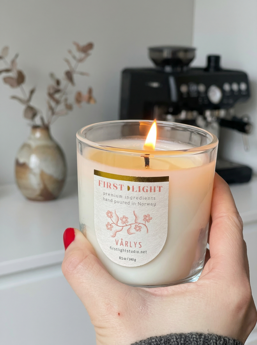 VÅRLYS duftlys med vanilla og sitrus